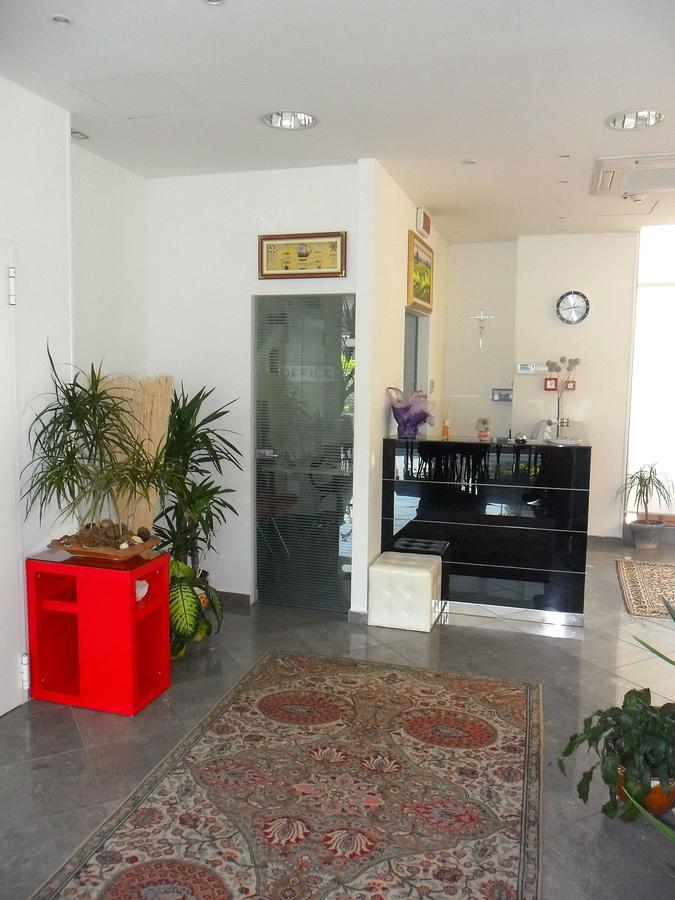 Hotel Etoile Ρίμινι Εξωτερικό φωτογραφία